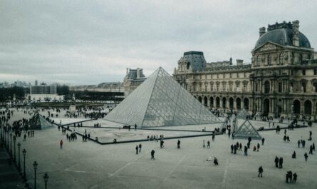 Une momie du Louvre passe son check-up à l'hôpital de Lens : quand l'Égypte antique rencontre la médecine moderne !