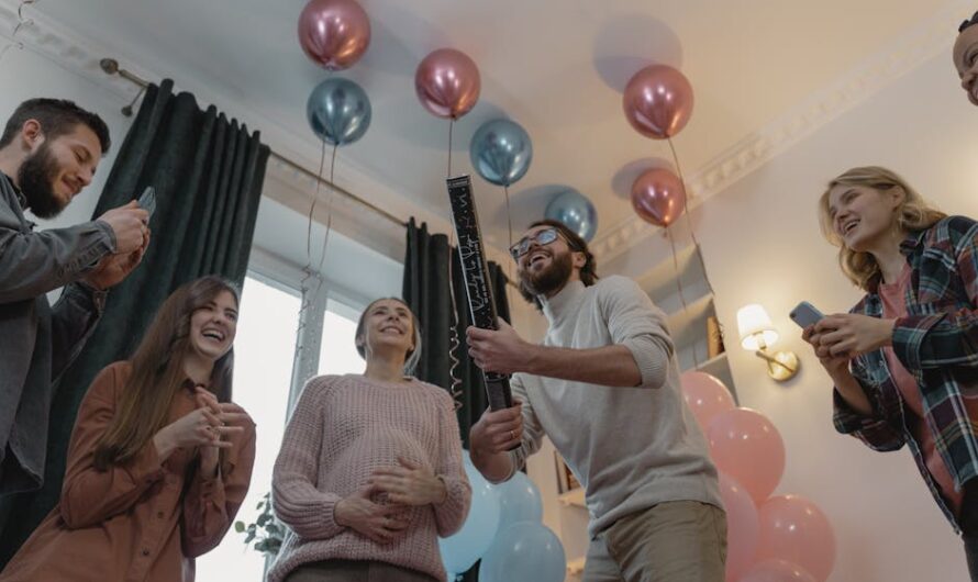 Ce chien a totalement gâché la Gender Reveal Party de ses maîtres (et c’est hilarant !)